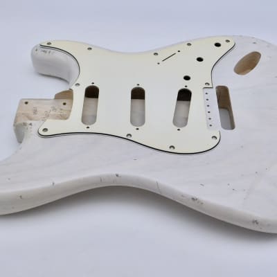 3lbs 12oz BloomDoom Nitro Lacquer Aged Relic White Blonde S-Style Vintage Custom Guitar Body image 8