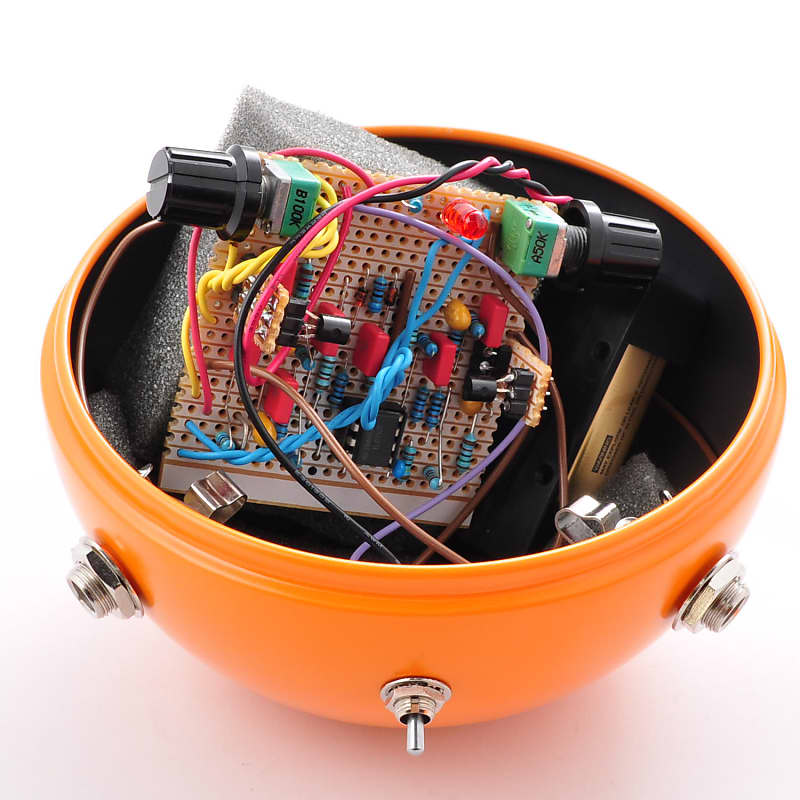 Roland /Bee 睨ん Gee Fuzz AF60 ハンドメイド