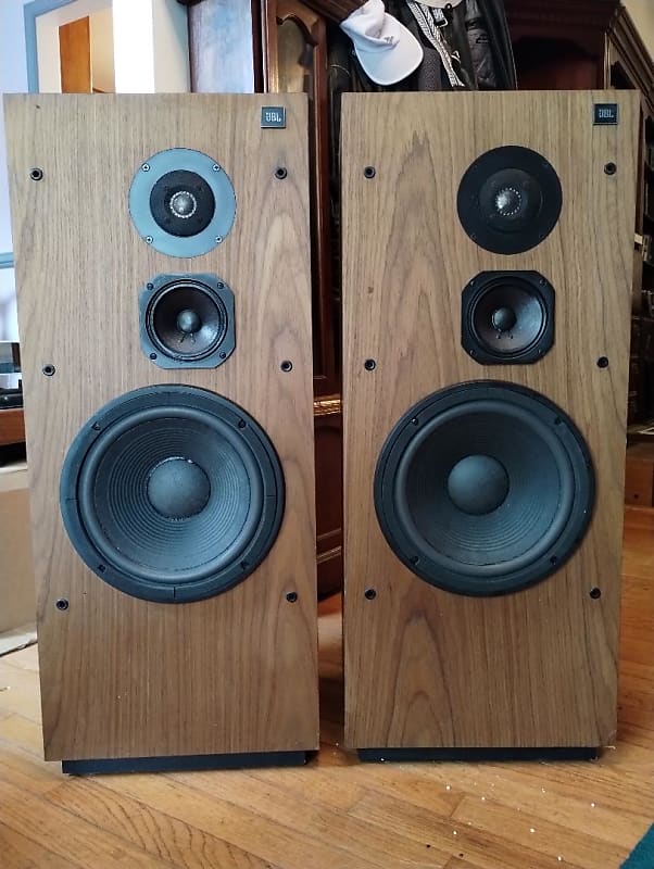 JBL L80t speakers in excellent condition - 1980&#039;s  			