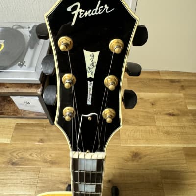 Fender D'Aquisto Elite with Ebony Fretboard 1991 - Natural image 4