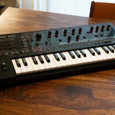 Roland JD-Xi 37-Key Analog/Digital Crossover Synthesizer 2015 - Present - Black
