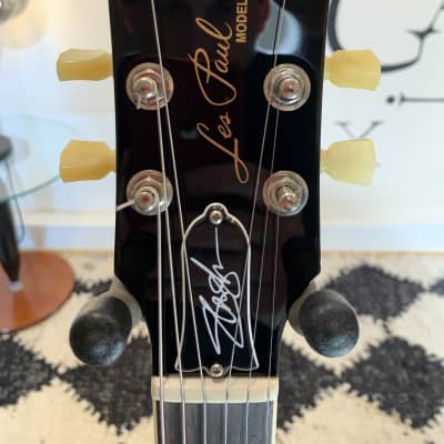 Gibson Slash Les Paul Standard 2020 November Burst Light 8.2LB Upgraded Slash Signature Seymour Duncan Pickups image 5