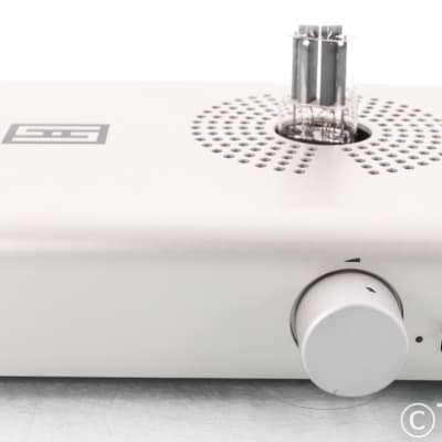 Schiit Audio Lyr 3 Tube Headphone Amplifier / Preamplifier; Silver image 1