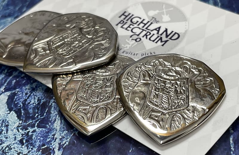 The Highland Plectrum Co. One Australia 50 Cent Coin Pick/Plectrum. image 1