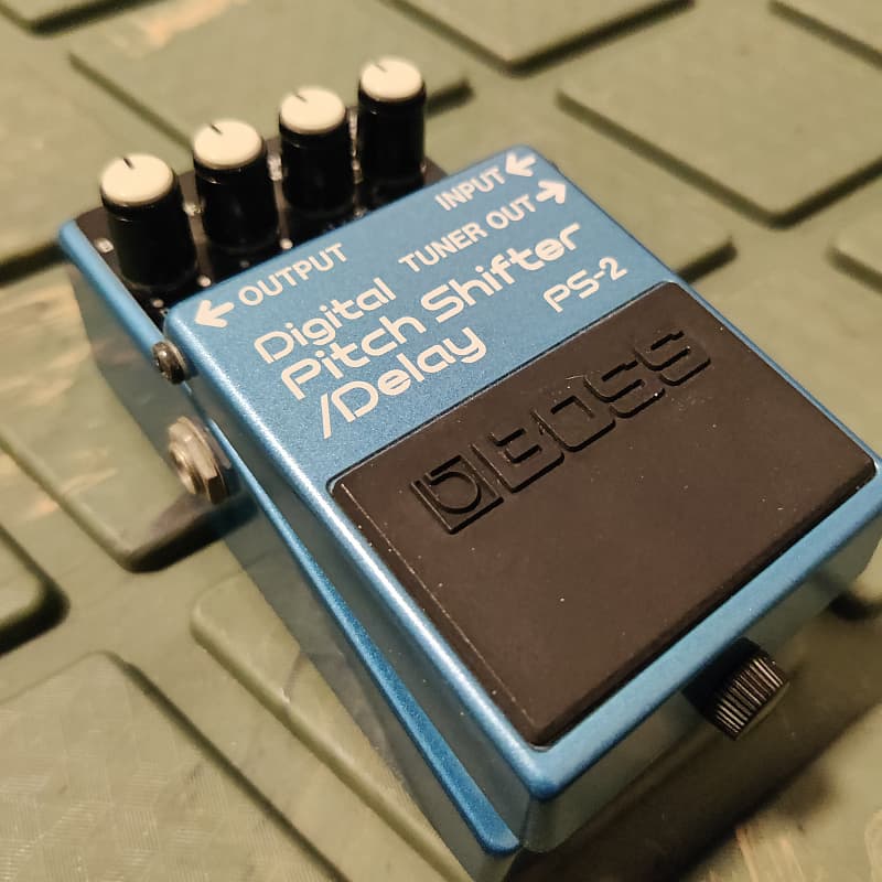 Boss PS-2 Digital Pitch Shifter Delay | Reverb