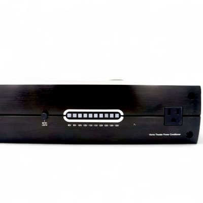 Panamax M5100-EX Home Theater Power Conditioner 11-Outlet Surge Protector image 2