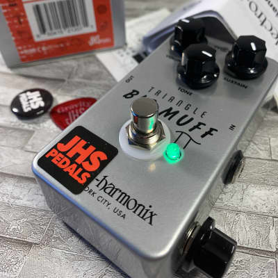 Roshi Pedals Elf Fuzz Elk Big Muff Sustainar Pedal Triangle | Reverb