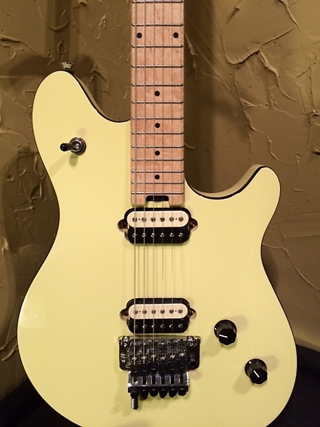 EVH Wolfgang Special Vintage White W FREE EVH TSA Hard Travel Case
