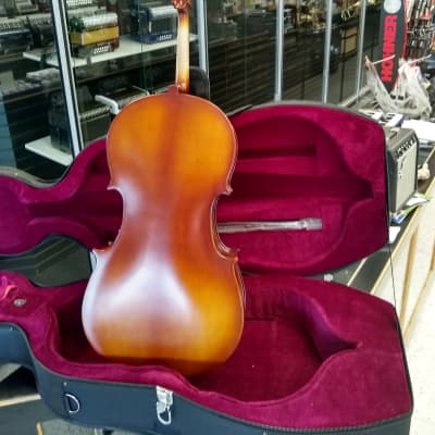 Vienna Strings 1/4 Cello - Walnut Shaded Finish image 5