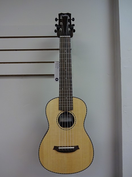 Cordoba mini r guitar hot sale