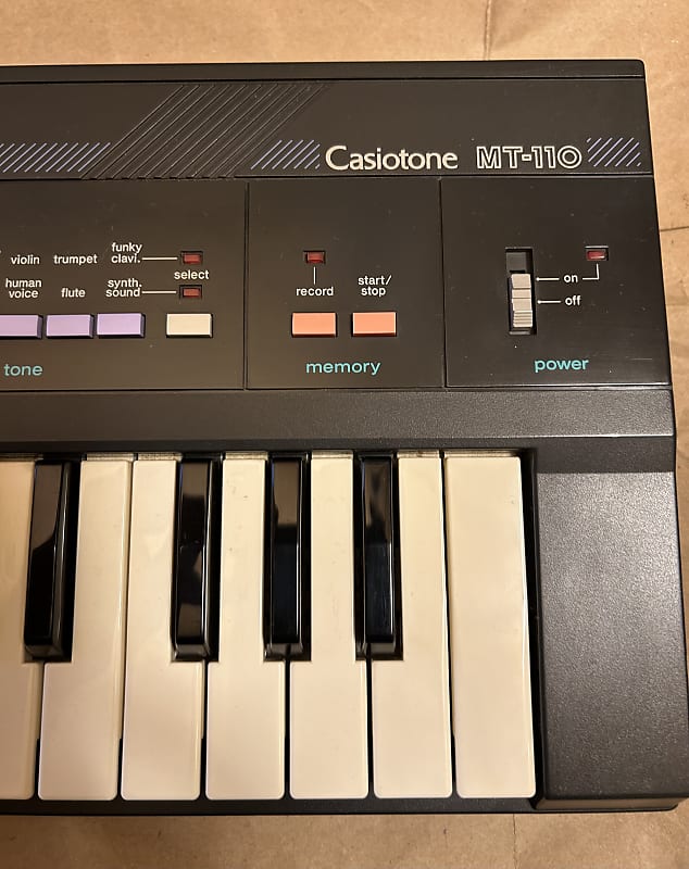 Casio Casiotone MT-110 1980s Black 49key Keyboard compact synth piano  Excellent Condition with Users Manual booklet