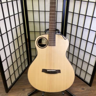Walden  B-1e Baritone Acoustic Electric Guitar Rosewood Back and Sides and Spruce top 2021 Natural image 2