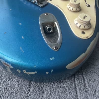 Fender American Vintage '57 Stratocaster 1990s - Relic Blue image 17