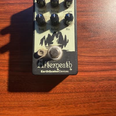 EarthQuaker Devices Afterneath Otherworldly Reverberation Machine V1 image 1