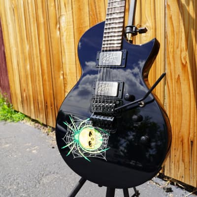 ESP 30th Anniv. Kirk Hammett KH-3 Spider 6-String Electric Guitar w/ Case (2022) image 8