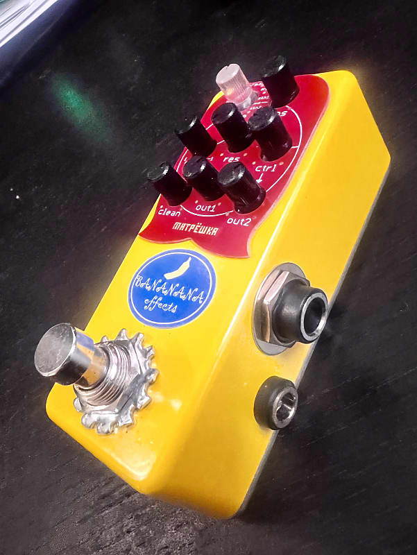 Bananana Effects Matryoshka Bass Synth effects pedal | Reverb