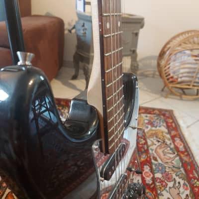 Custom Squier Affinity Series Stratocaster HSS 2020 - Montego Black Metallic image 4