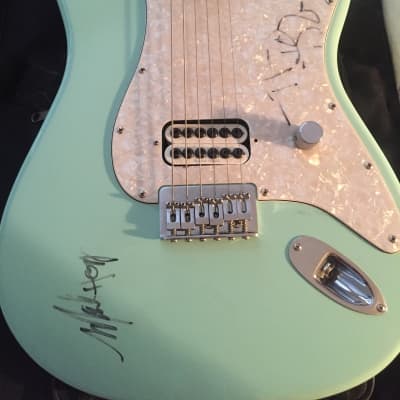 Artist Signed Fender Tom Delonge Stratocaster 2002 surf image 2
