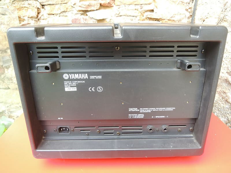 Yamaha EMX62M EMX POWERED MIXER 200W 4 ohms DSP EEEngine EQ