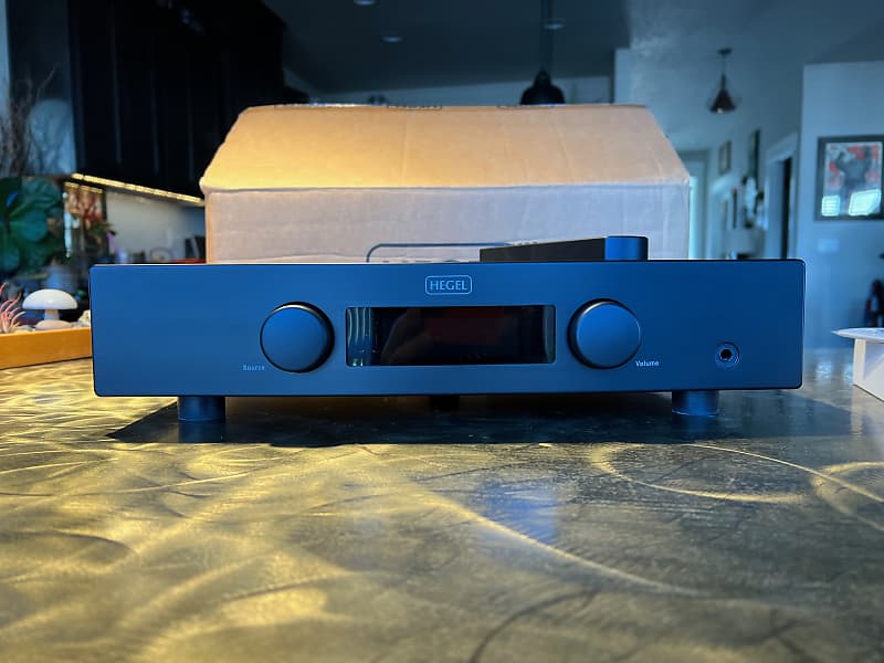 アンプ HEGEL H95 Hegel H95 – Audio Connection