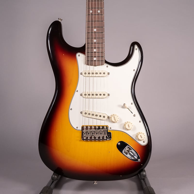 64 stratocaster deals