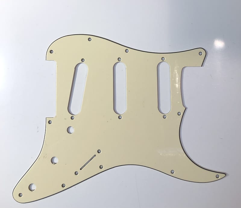 Stratocaster Style 3-Ply Pickguard Aged White/Cream | Reverb