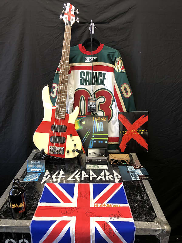 Rick Savage's, Def Leppard Washburn XB925 