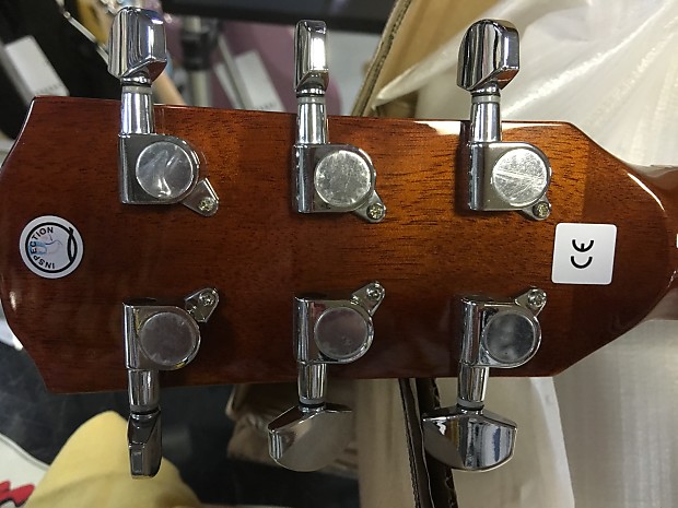 Fender California Series T-Bucket 300CE Acoustic/Electric