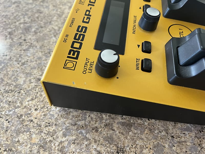 Boss GP-10 Guitar Processor Multi-Effect Unit w/ GK-3 Pickup | Reverb