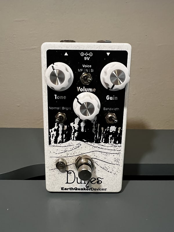 EarthQuaker Devices Dunes Mini Mega Ultimate Overdrive V2