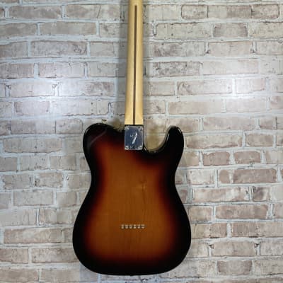 Fender Player Telecaster Left-Handed Electric Guitar (3-Color Sunburst, Maple Fingerboard) (Hollywoo (NOV23) image 4