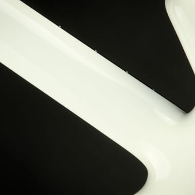 Warwick Custom Shop Masterbuilt Thumb Bass - Solid White High Polish image 10