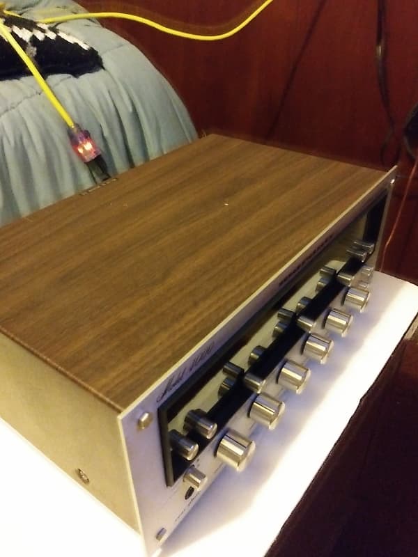 Marantz 4000 Quad Pre Amp 1973-77 Silver/woodgrain | Reverb