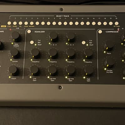Softube Console 1 MKII Hardware/Software Mixer - Includes American Class A and British Class A image 1