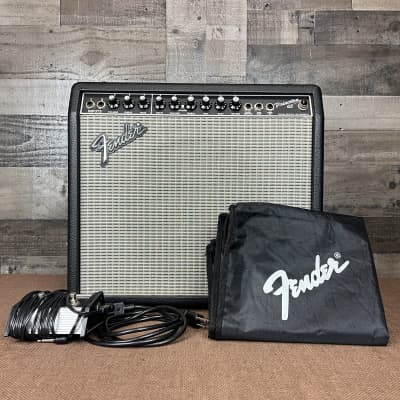 Fender FM210R 2x10