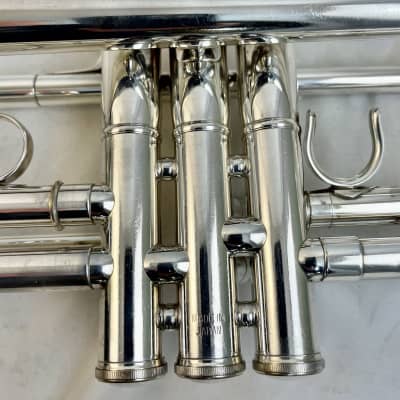 Yamaha YTR-8335LAS Custom LA Trumpet image 11