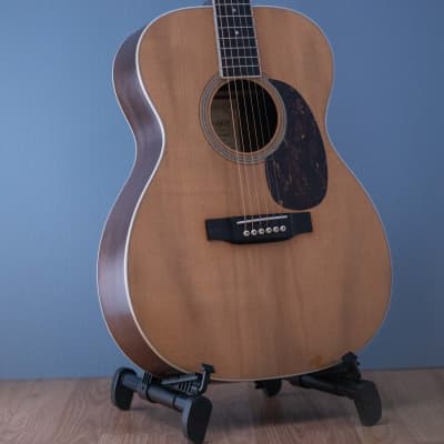 Pre-Owned Martin 000-16RGT for sale