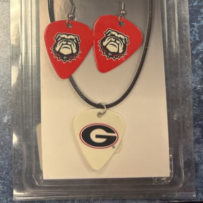 SGM Georgia Bulldogs Home and Away Pick Necklace and Earrings Set 2010’s image 1