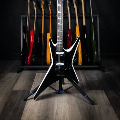 Jackson JS32 Warrior - Black with White Bevels | Reverb Jackson JS32 Warrior - Black with White Bevels | Reverb
