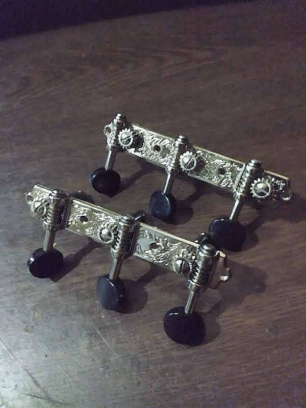 Vintage Style Blueridge ThreeonaPlate Tuners for Slotted Reverb