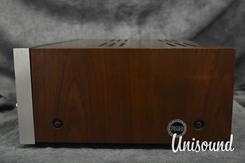 Sansui AU-666 Stereo Integrated Amplifier in Very Good Condition