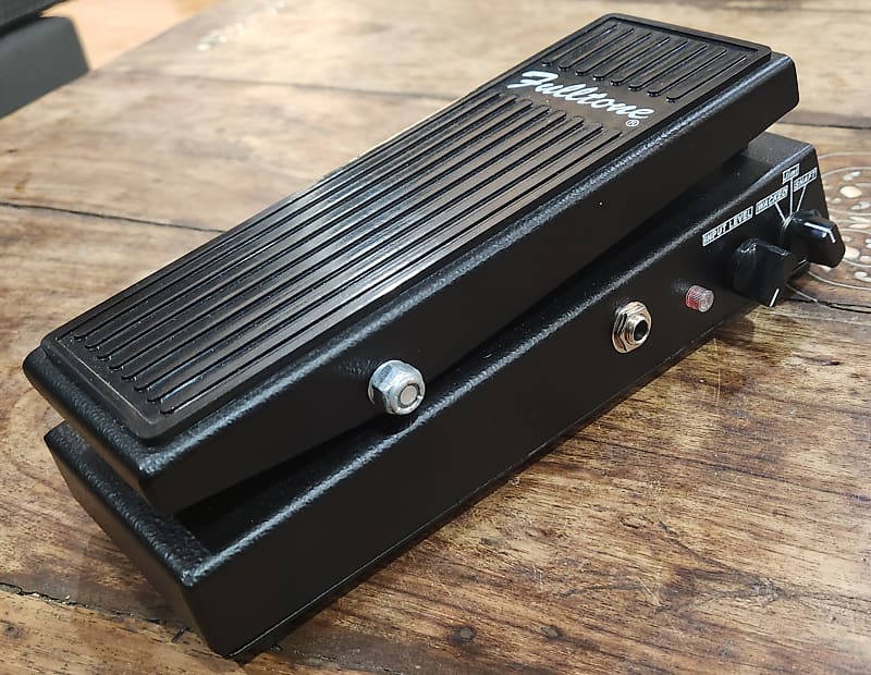 Fulltone Clyde Deluxe Wah | Reverb Canada