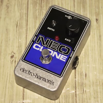 ELECTRO-HARMONIX Neo Clone Analog Chorus [SN 201910181106] (02/23