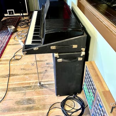 Rhodes Mark II Suitcase Piano 73-Key Electric Piano 1979 - 1983 - Black original vintage USA image 4