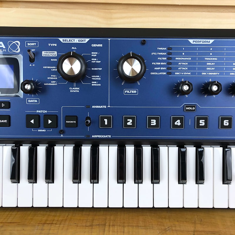 Novation Mini-Nova Keyboard