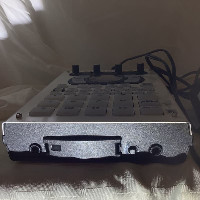 SP-404SX（見た目ジャンク）