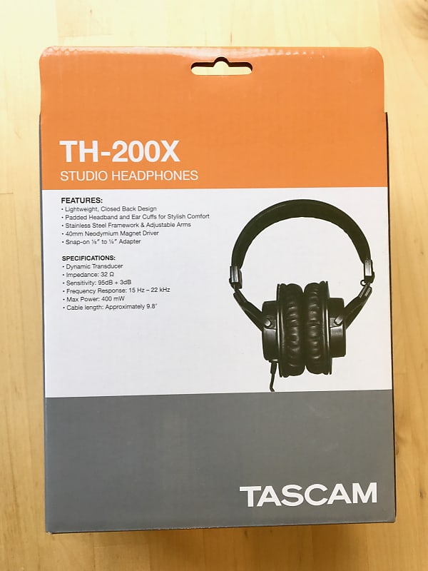 Tascam TH 200X Studio Headphones Closed Back Mixing Recording Podcast 200 X TH200X Black