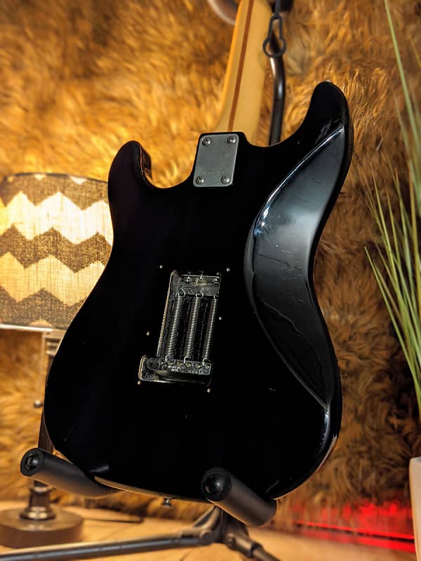 Yamaha SR450S Super Rock'n Roller Stratocaster (Black) Maple