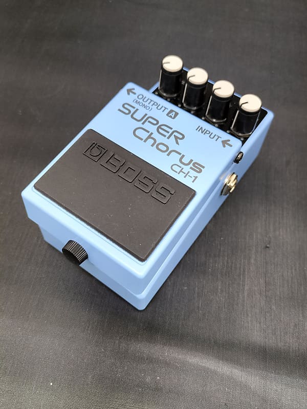 Boss CH-1