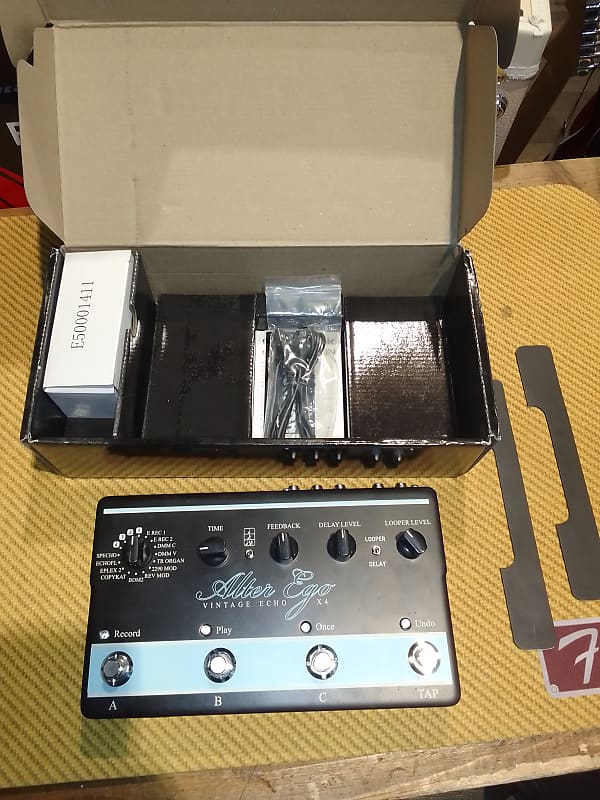 TC Electronic Alter Ego X4 Vintage Echo Delay 2015 - Present